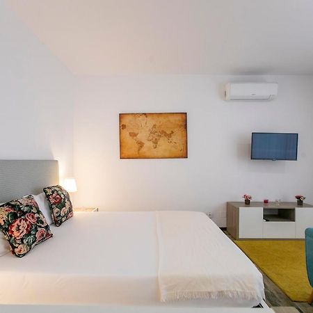 Casa De Cristal Apartment Porto Bagian luar foto