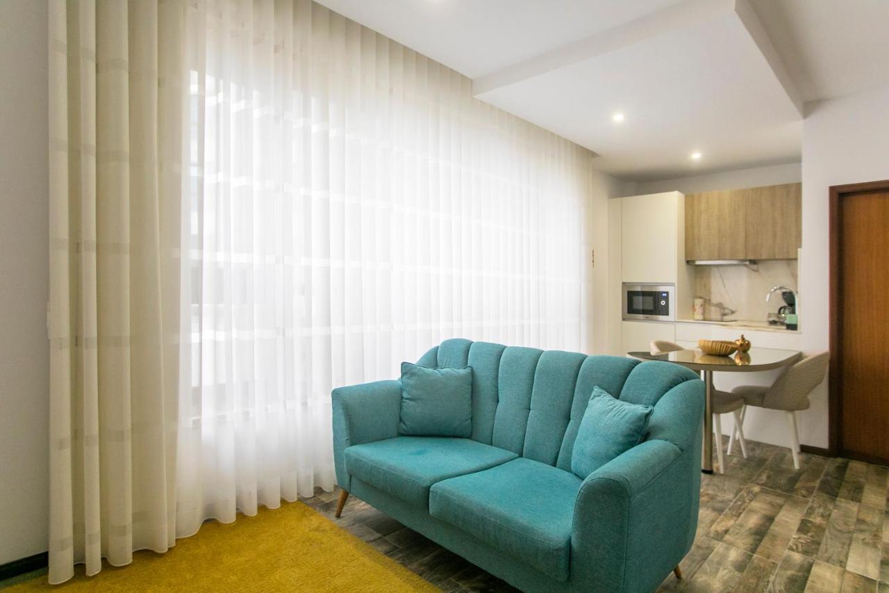 Casa De Cristal Apartment Porto Bagian luar foto