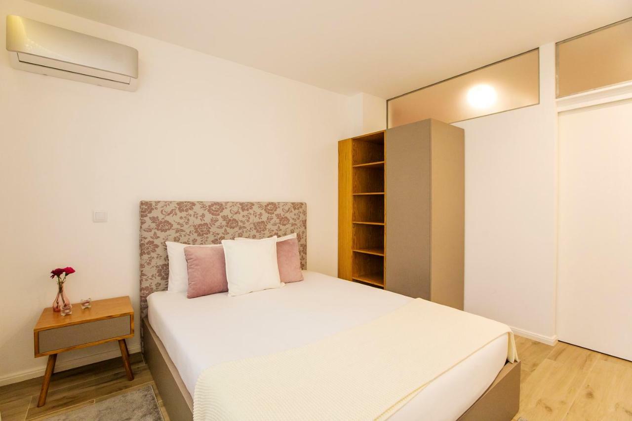 Casa De Cristal Apartment Porto Bagian luar foto