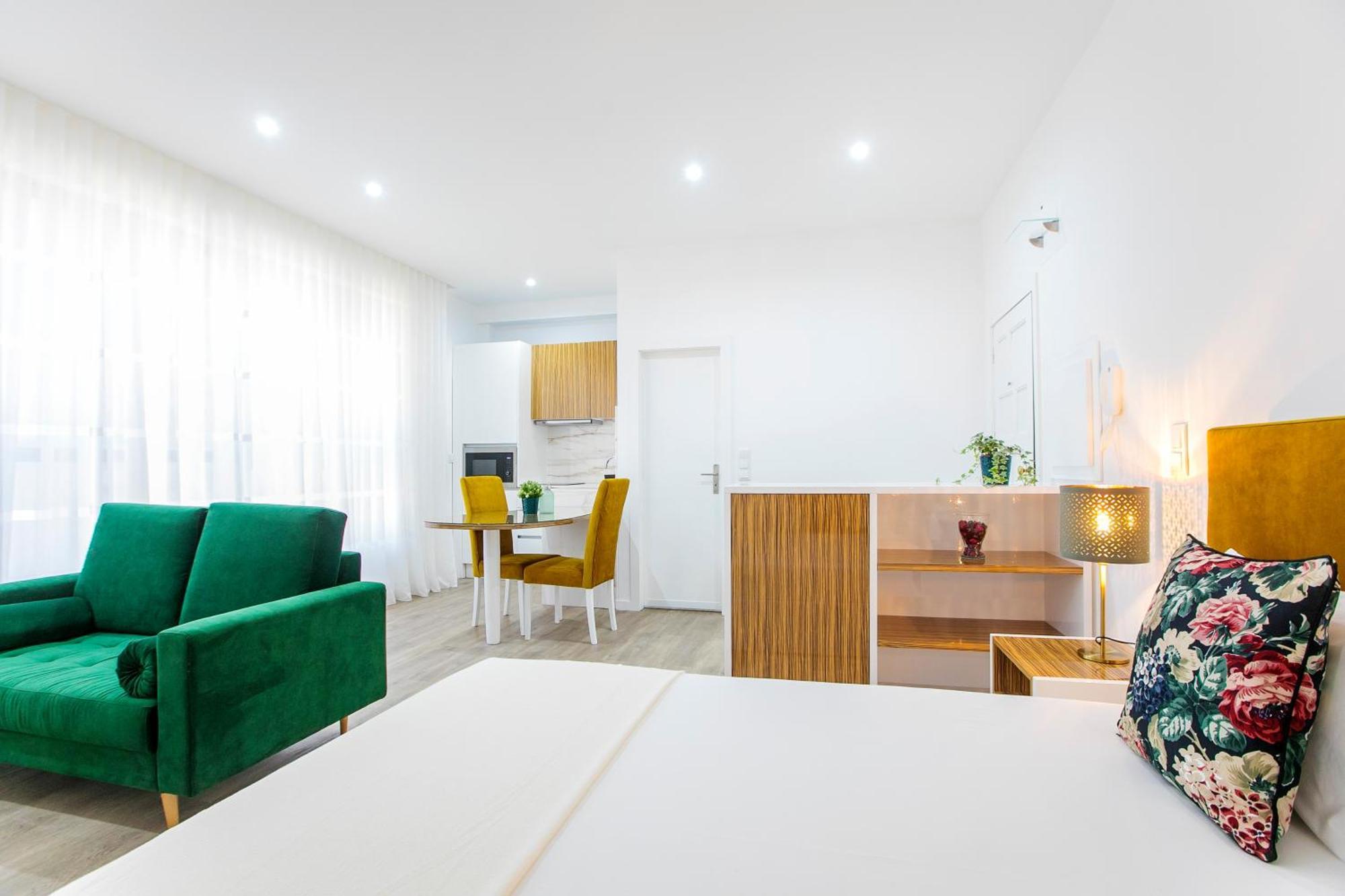 Casa De Cristal Apartment Porto Bagian luar foto